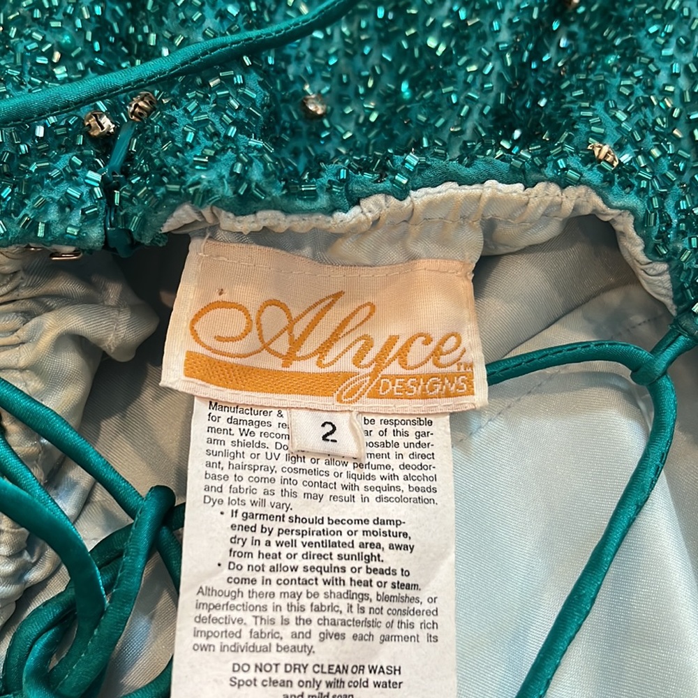Alyce Paris Bridesmaid or Prom Dress - Picture 5 of 6